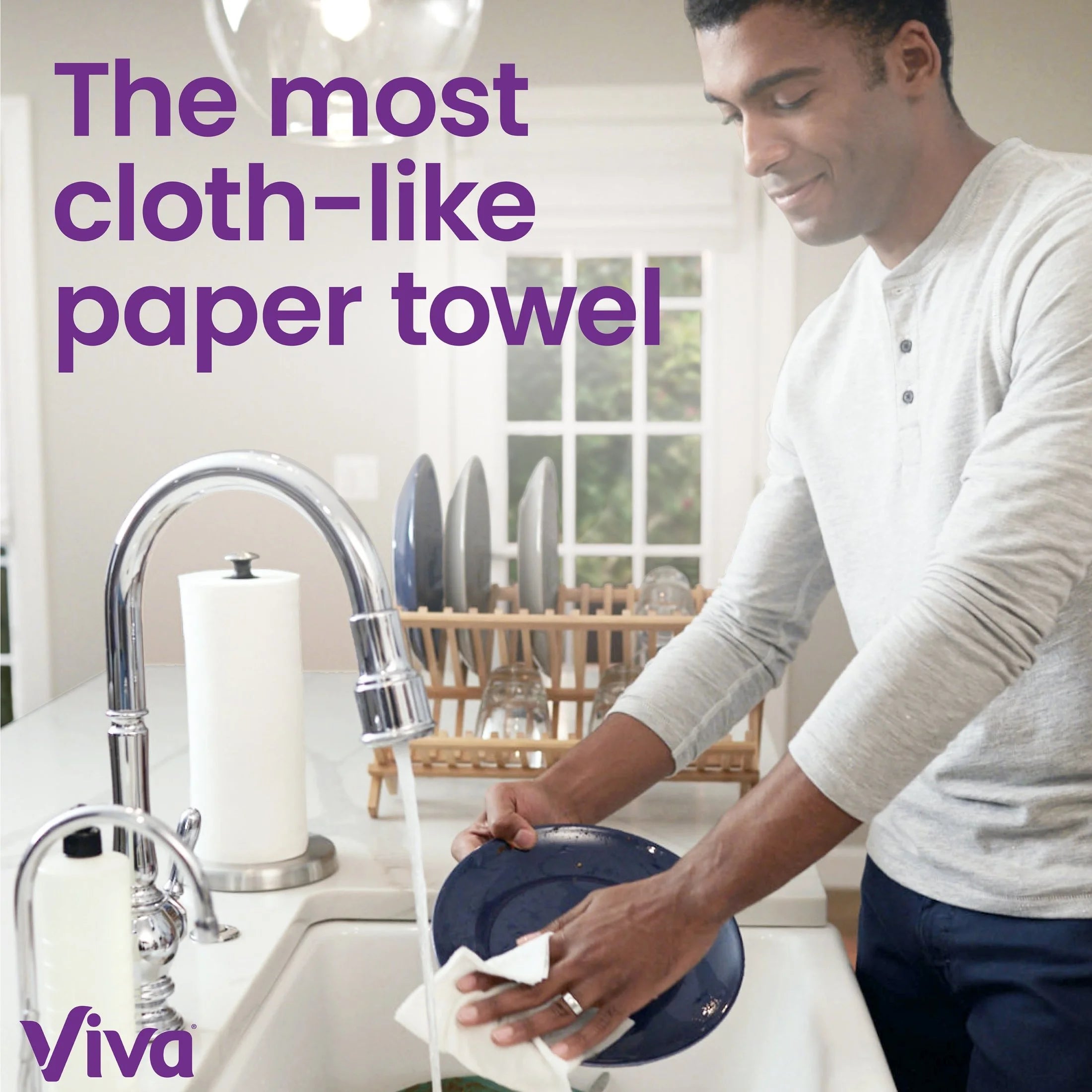 Signature Cloth Paper Towels, 8 Triple Rolls